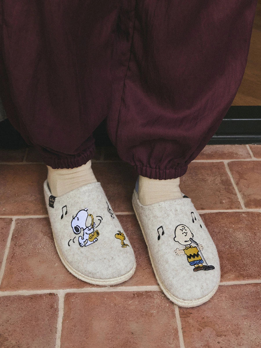 Slipper de casa de feltre amb motiu Snoopy per a dona | SNOOPY