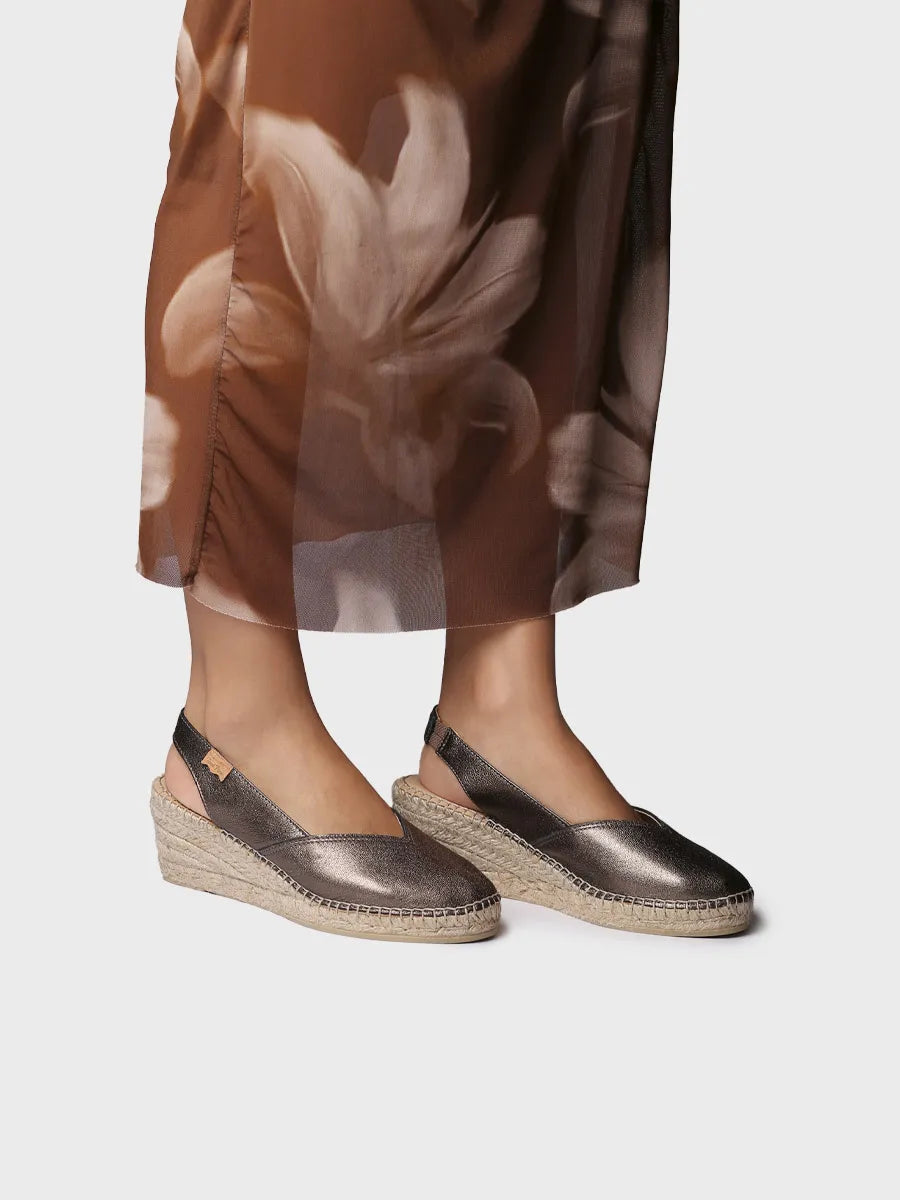  - Alpargata de mujer en piel con cuña para un calce más ancho | TERMAL  - Toni Pons  