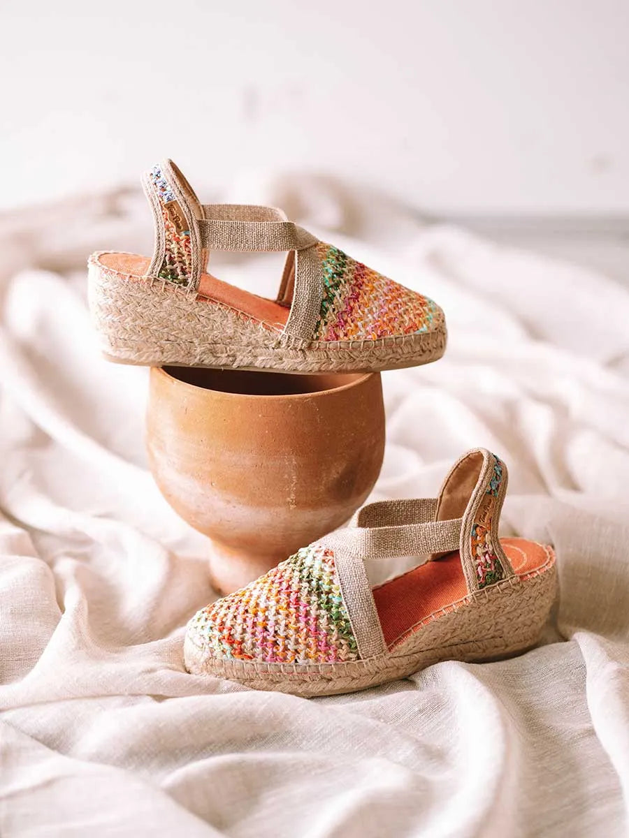 Espadrille à talon compensé en tissu naturel multicolore 