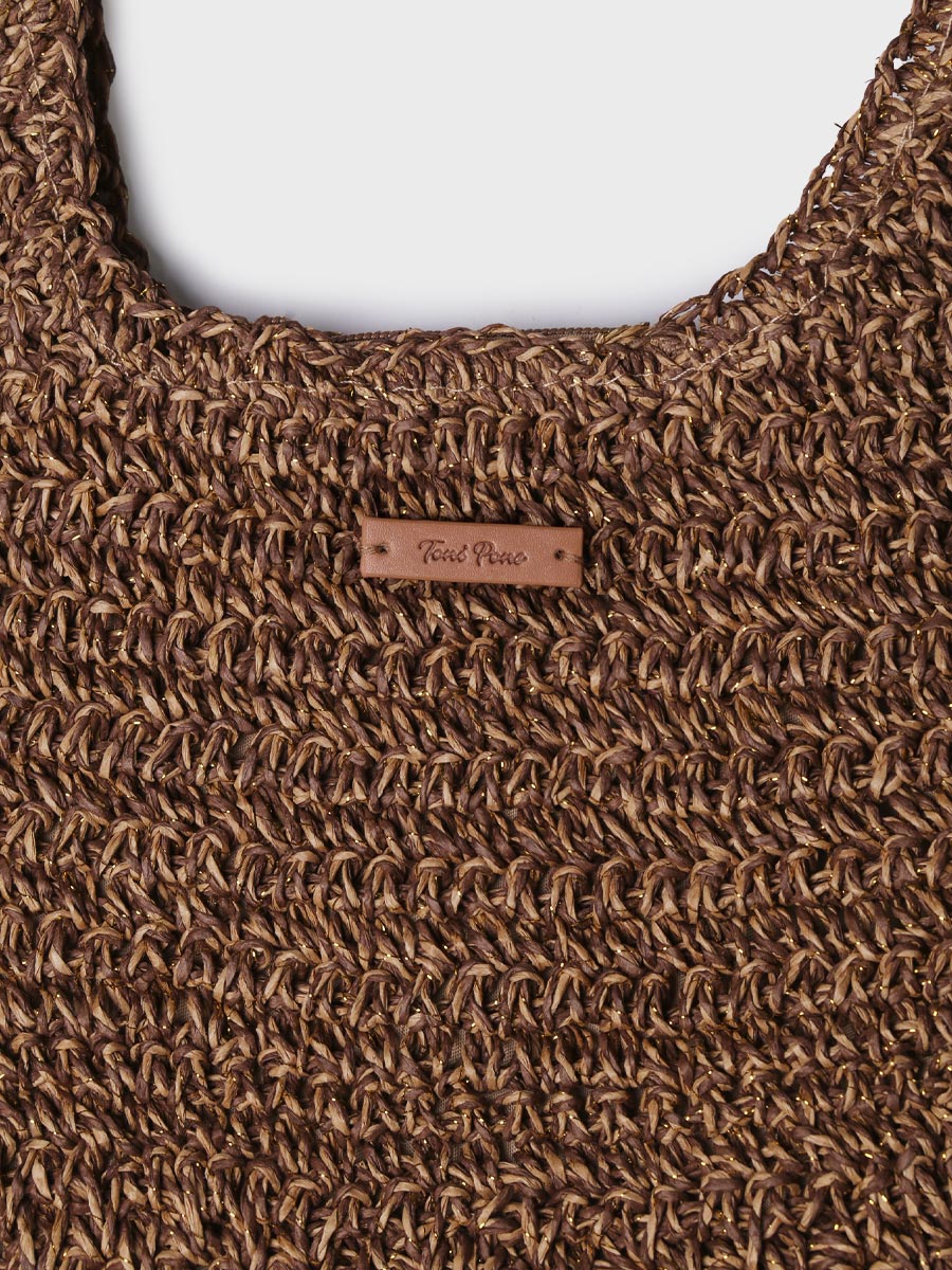 Bolso de mano en rafia con acabado brillante | TINEO