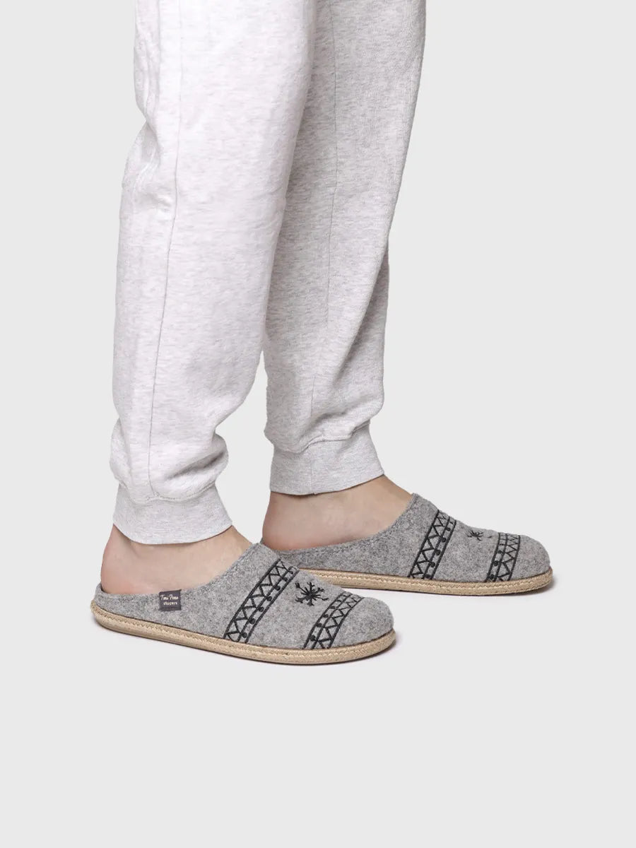 Slippers per a home en feltre en gris 