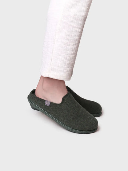 Chaussons pour hommes en laine recyclée en beige 