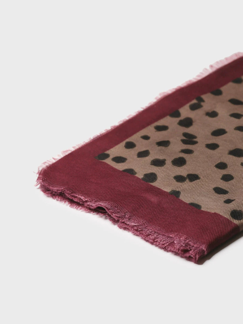 Complementos - Foulard de tejido ligero | XENIA  - Toni Pons  