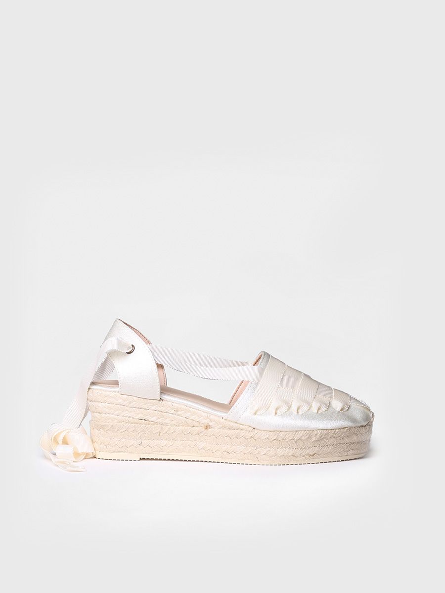 Bridal wedge espadrilles in white colour - AMELIE