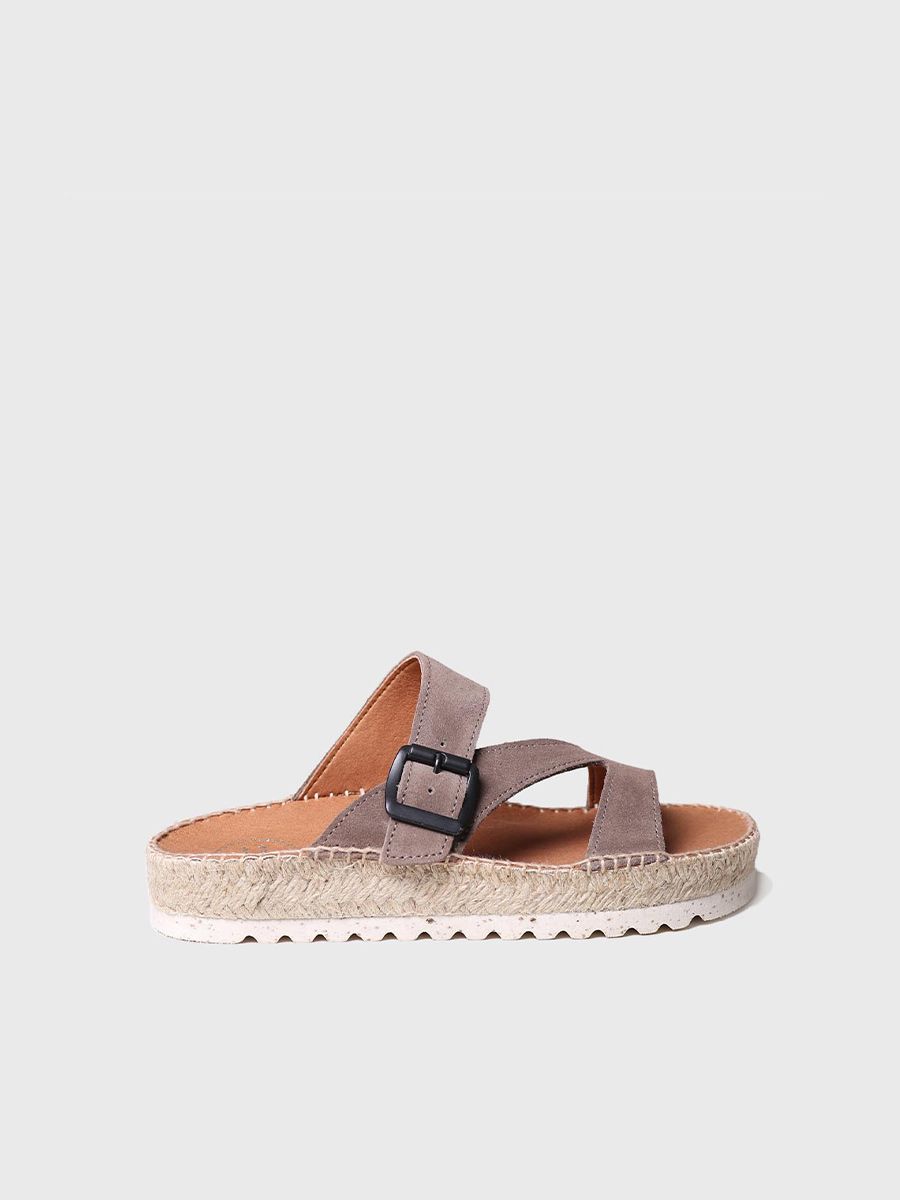 Flat sandal with crossed straps in Taupe colour - BIBI-A