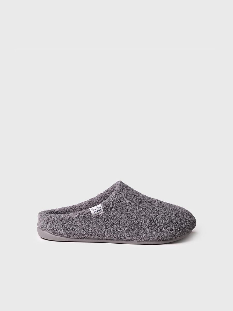 Men's slippers in Grey colour - NAI-AR