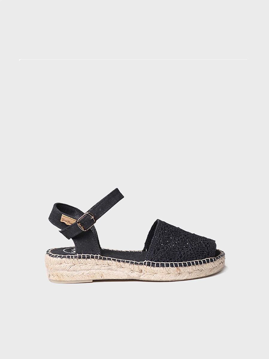 Embroidered sandal in Black colour - EULALIA