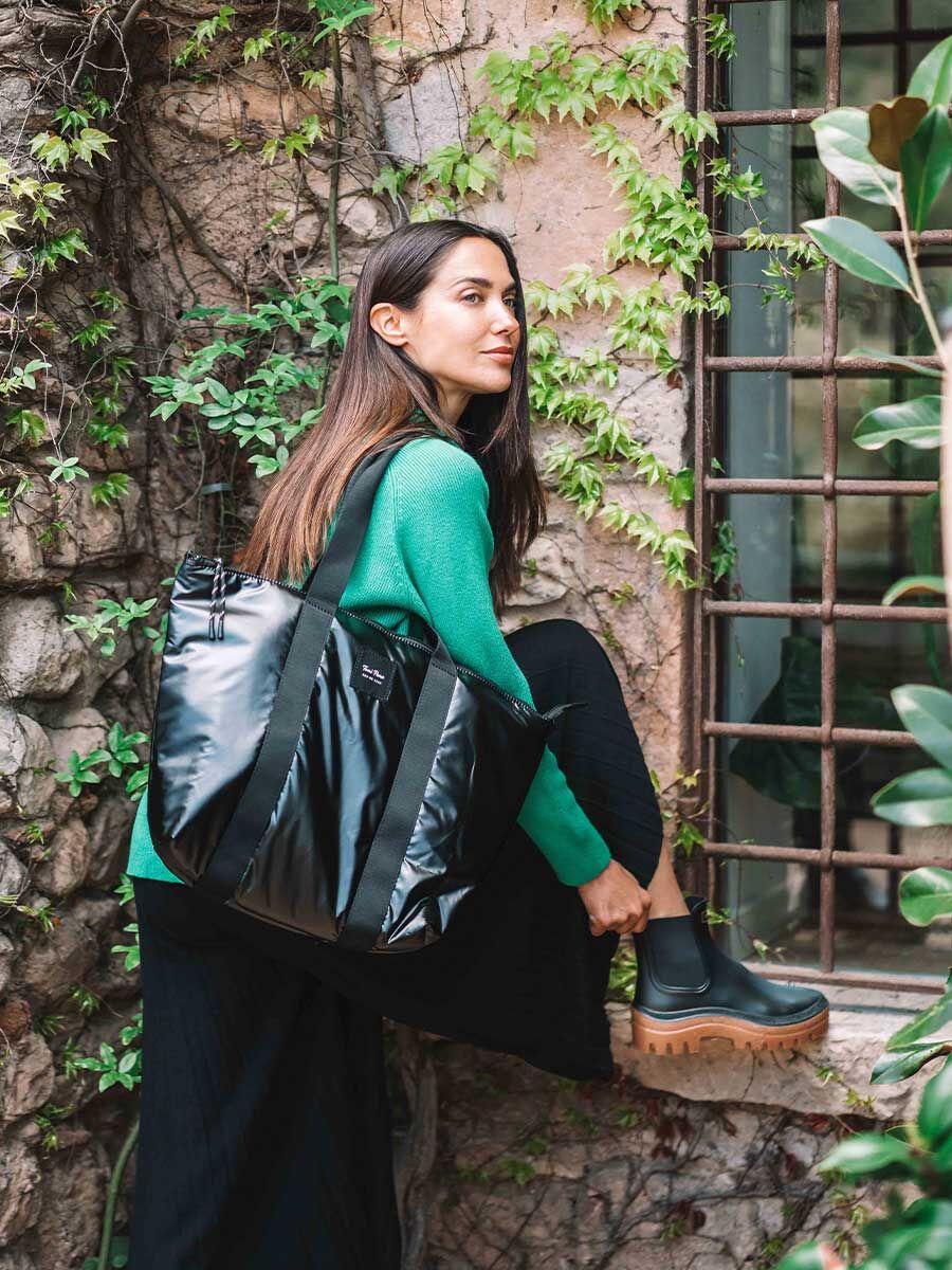 Borsa da donna in tessuto anorak nero lucido | GINNY