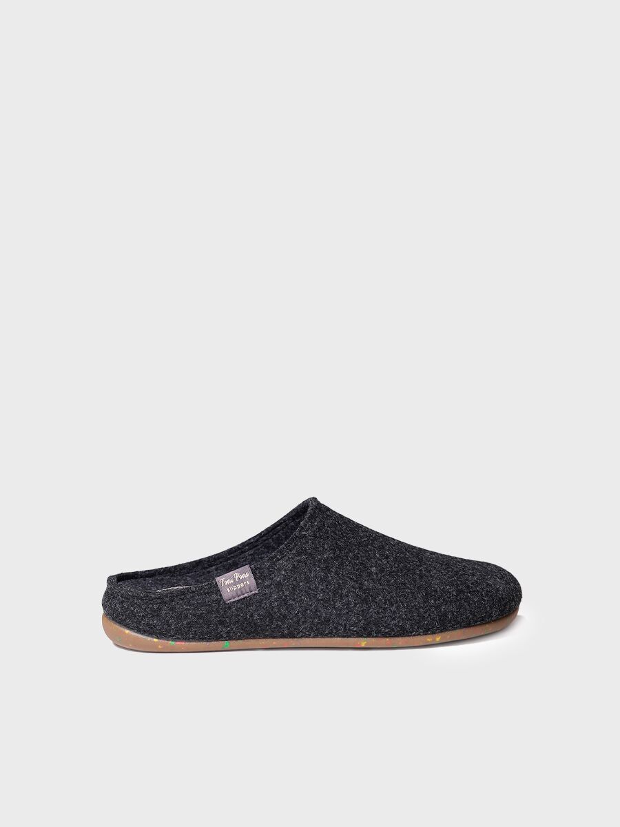 Women's clog-style slipper made from recycled felt in Black - MONA-FR