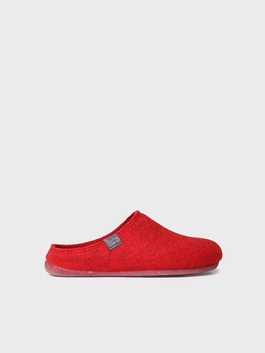 Women's clog-style slipper made from recycled felt in Red - MONA-FR