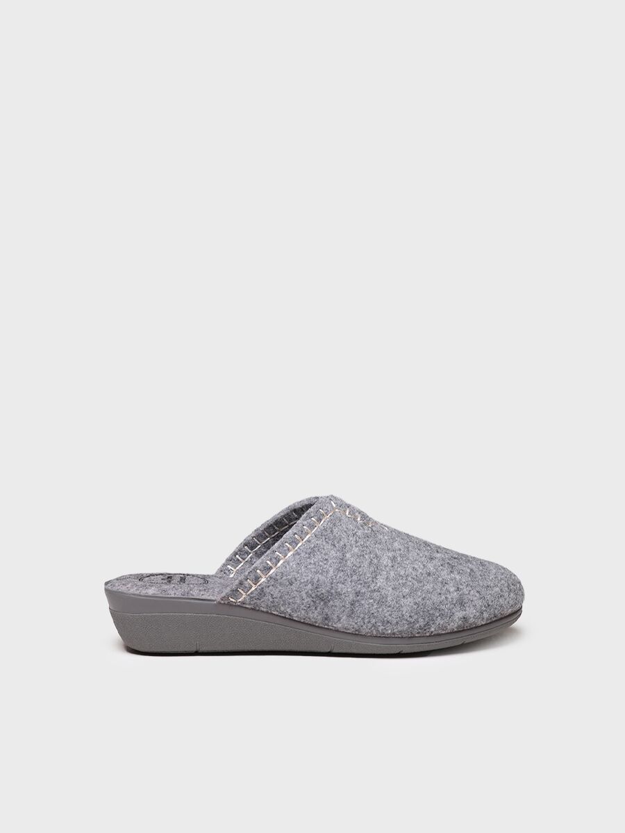 Women's clog-style slipper made from recycled felt in Grey - CUNIT-FR
