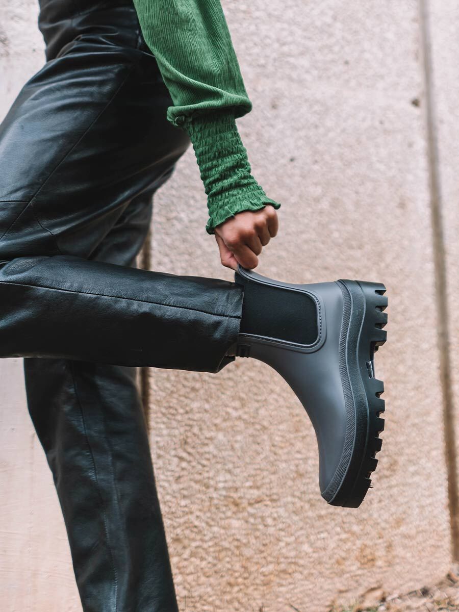 Women's Chelsea Waterproof Ankle boot in Grey - CARTER