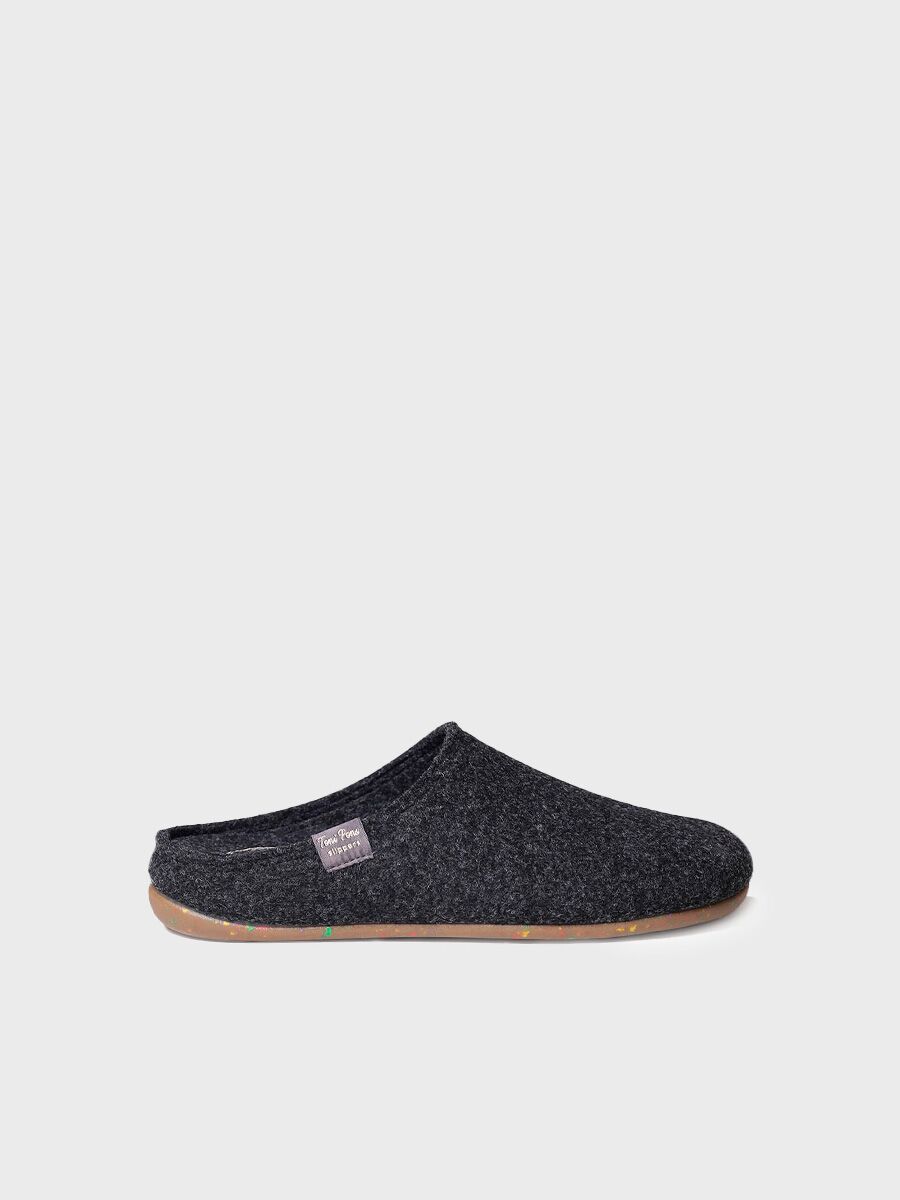 Women's clog-style slipper made from recycled felt in black - MONA-FR